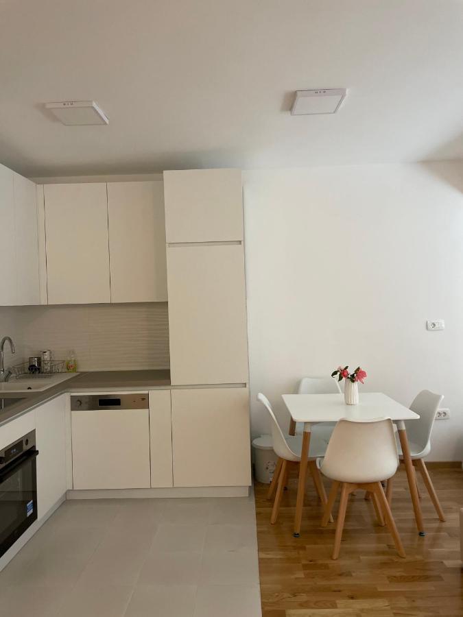 Golden Apartment 스코페 외부 사진